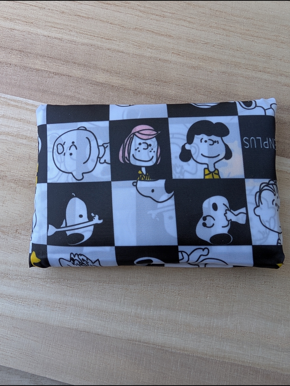 Peanuts Snoopy Compact Foldable Washable Shopping Bag New Without Tag Checkered